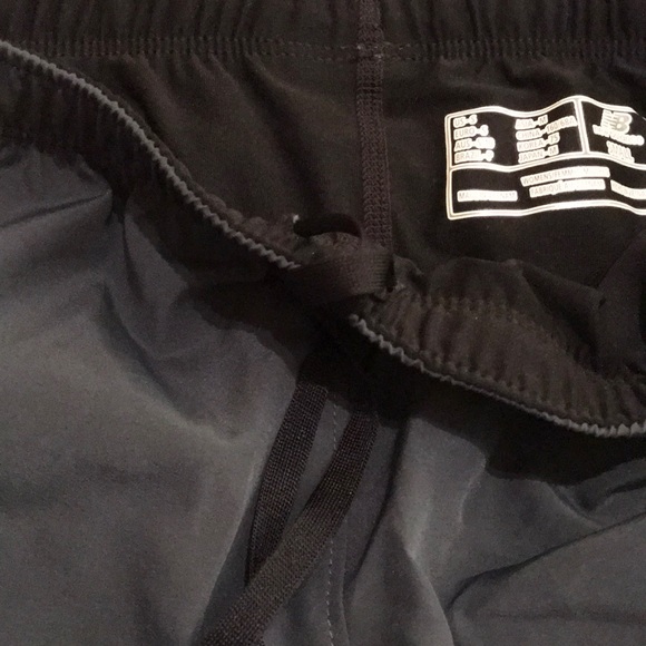 New Balance Shorts - Picture 6 of 6